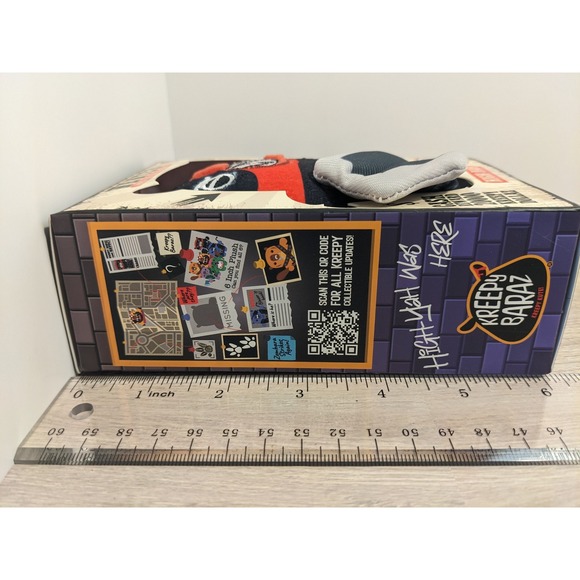 NIB Kreepy Baraz High-Yah Capybara 6 Inch Plush Toy Armed and Very Dangerouz - Picture 5 of 5